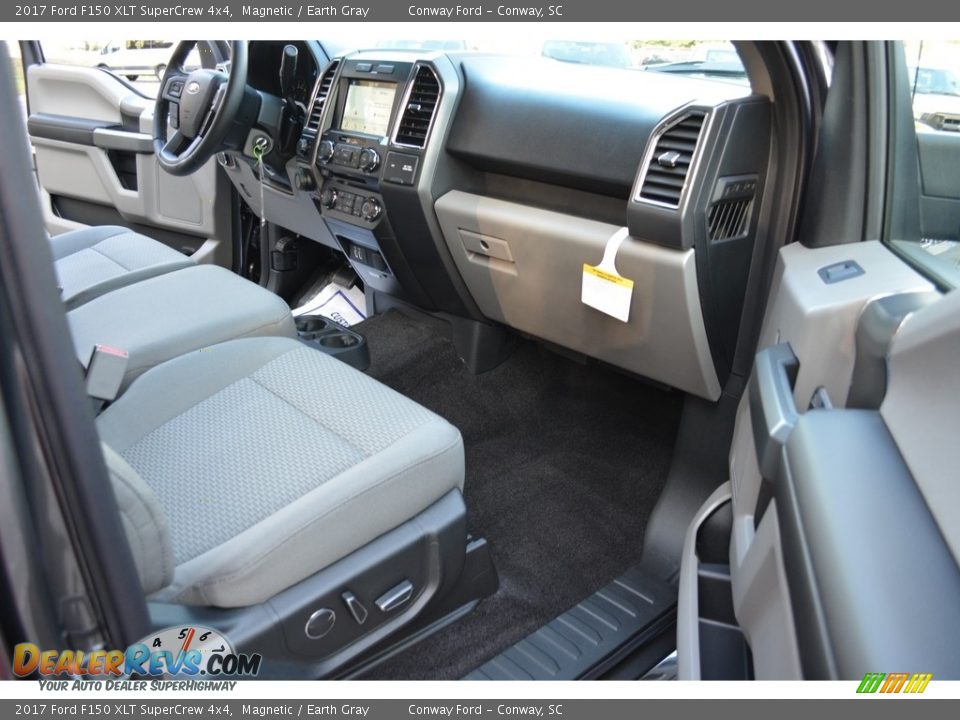 2017 Ford F150 XLT SuperCrew 4x4 Magnetic / Earth Gray Photo #17