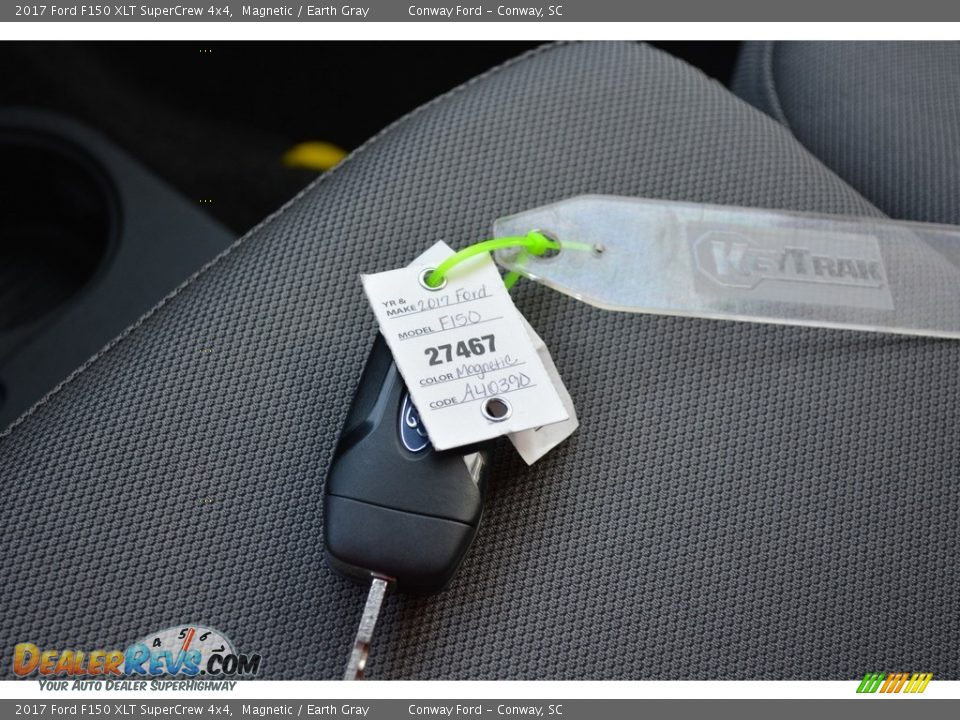 2017 Ford F150 XLT SuperCrew 4x4 Magnetic / Earth Gray Photo #25