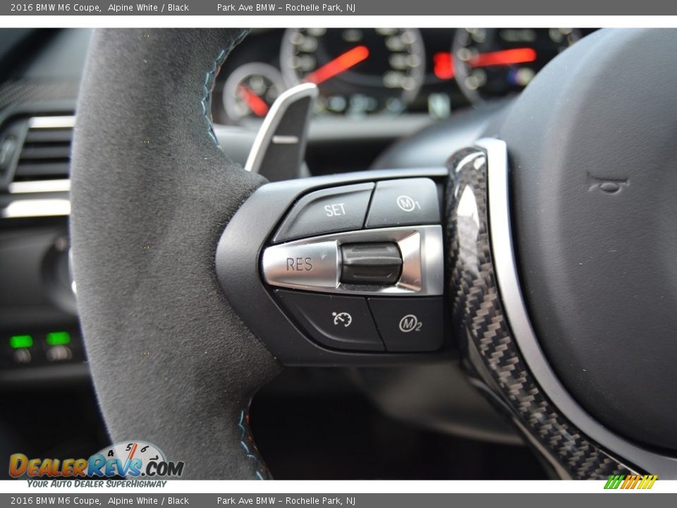 Controls of 2016 BMW M6 Coupe Photo #18