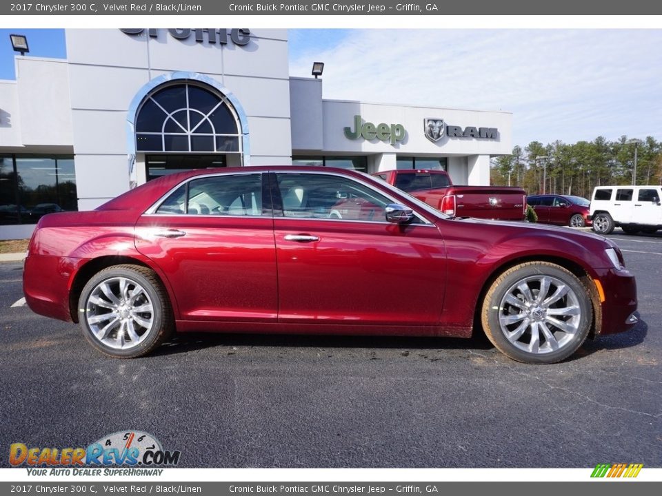 2017 Chrysler 300 C Velvet Red / Black/Linen Photo #7