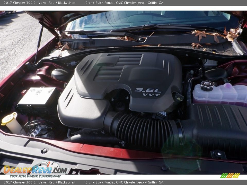 2017 Chrysler 300 C Velvet Red / Black/Linen Photo #12