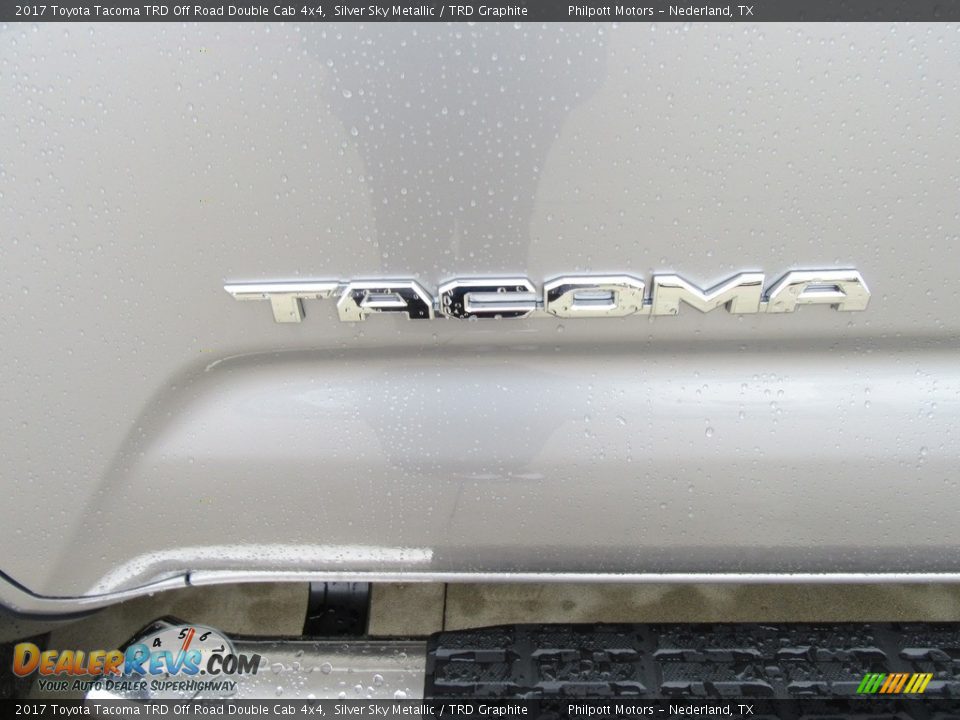 2017 Toyota Tacoma TRD Off Road Double Cab 4x4 Silver Sky Metallic / TRD Graphite Photo #14