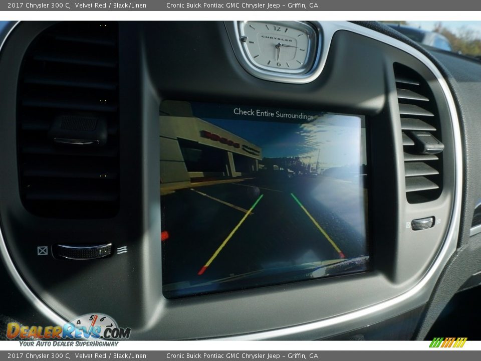 2017 Chrysler 300 C Velvet Red / Black/Linen Photo #15
