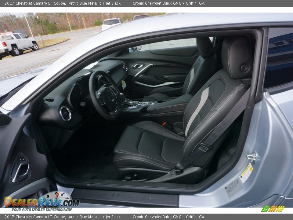 Front Seat of 2017 Chevrolet Camaro LT Coupe Photo #9