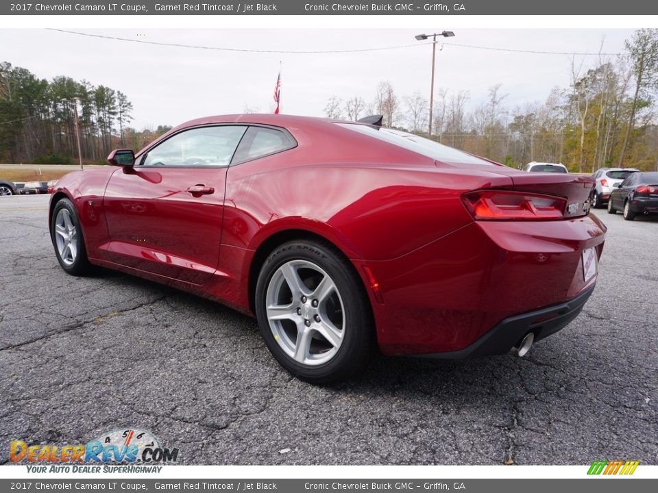 2017 Chevrolet Camaro LT Coupe Garnet Red Tintcoat / Jet Black Photo #5