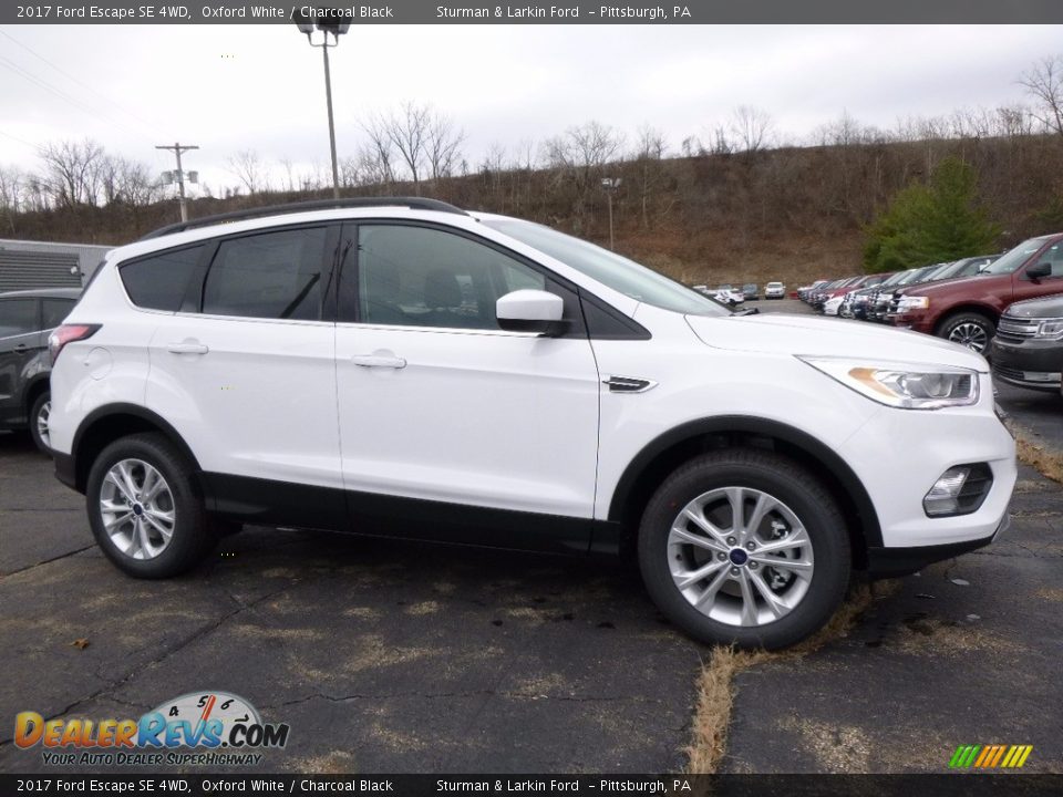 2017 Ford Escape SE 4WD Oxford White / Charcoal Black Photo #1