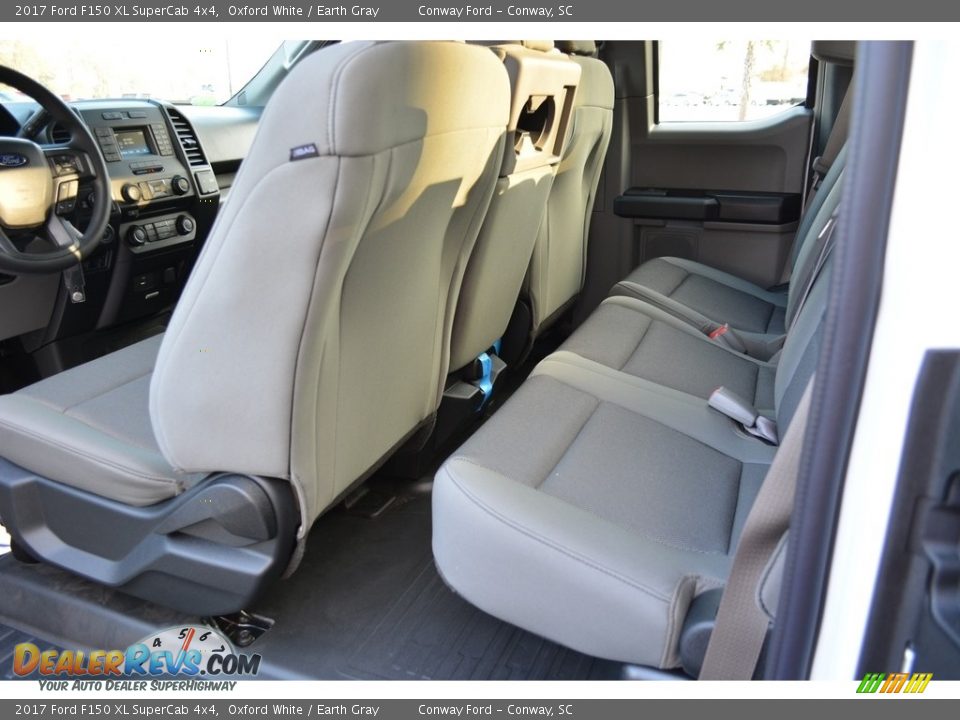 2017 Ford F150 XL SuperCab 4x4 Oxford White / Earth Gray Photo #16