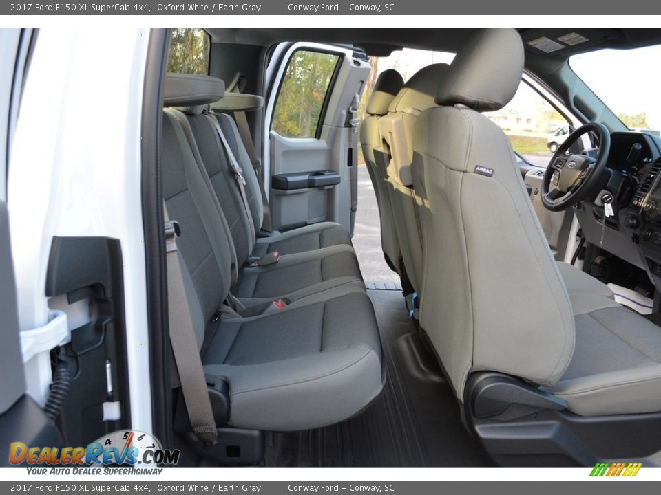2017 Ford F150 XL SuperCab 4x4 Oxford White / Earth Gray Photo #17