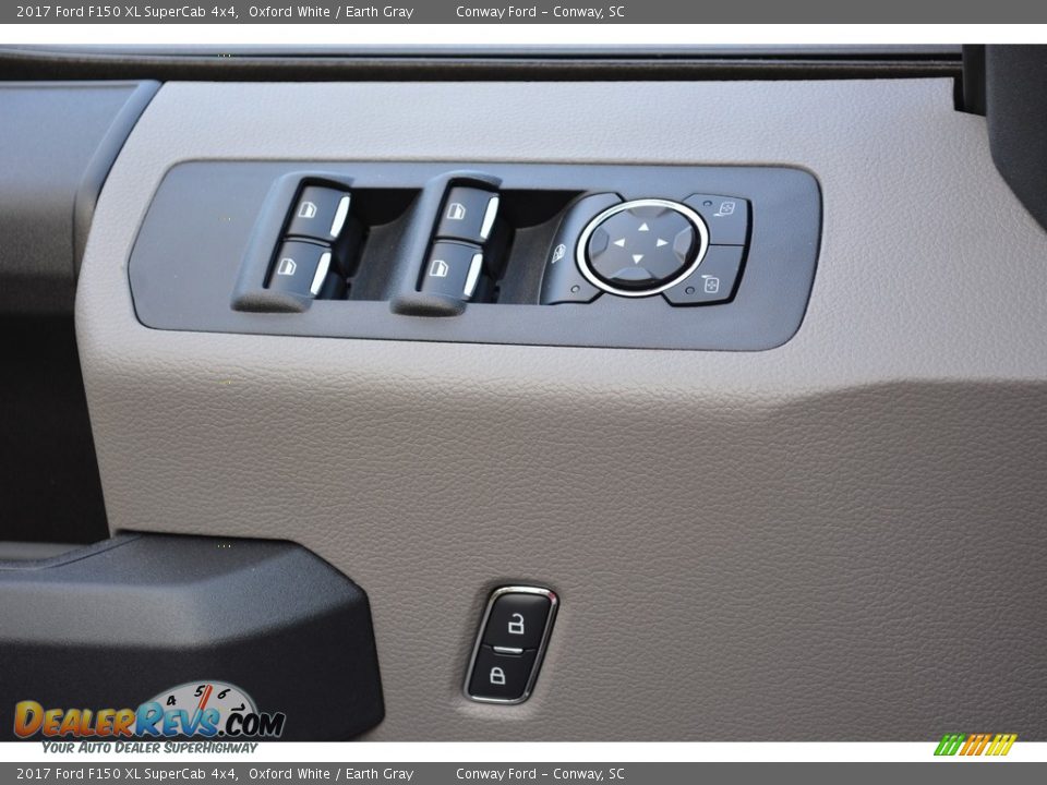 2017 Ford F150 XL SuperCab 4x4 Oxford White / Earth Gray Photo #24