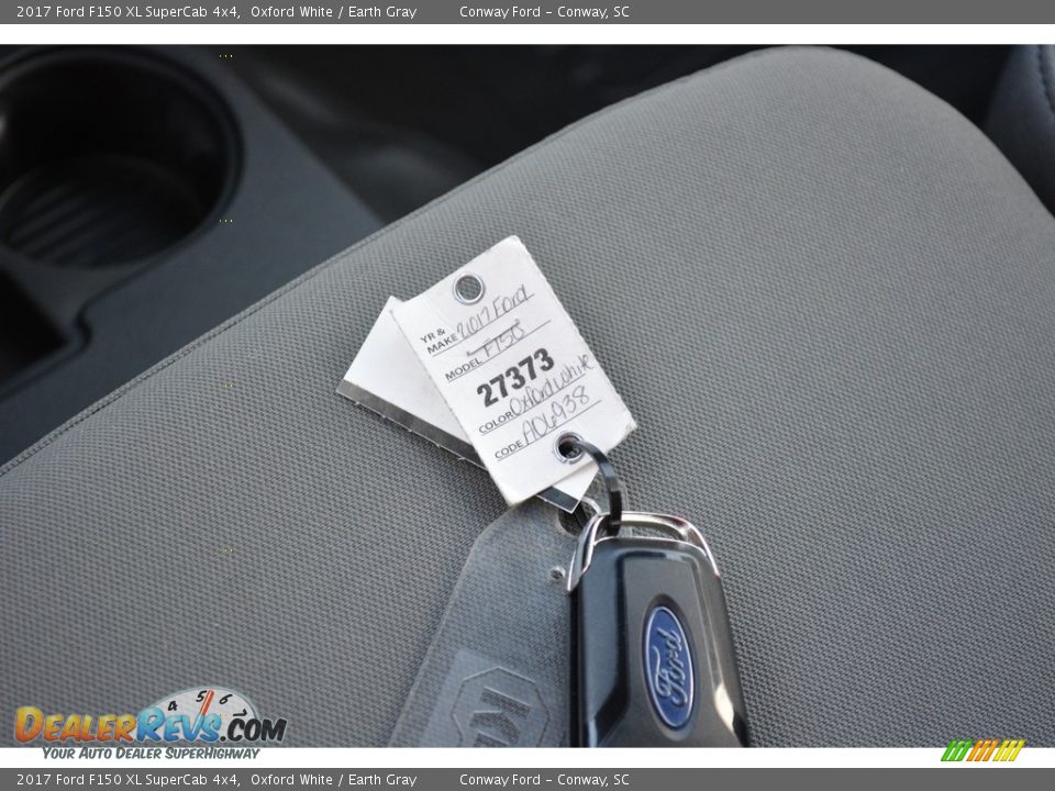 2017 Ford F150 XL SuperCab 4x4 Oxford White / Earth Gray Photo #26