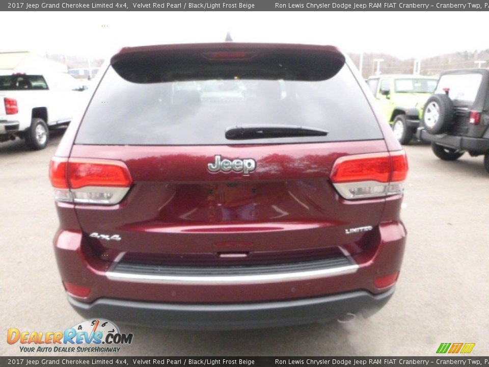 2017 Jeep Grand Cherokee Limited 4x4 Velvet Red Pearl / Black/Light Frost Beige Photo #5