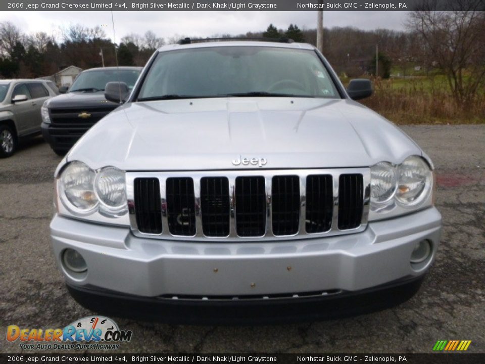 2006 Jeep Grand Cherokee Limited 4x4 Bright Silver Metallic / Dark Khaki/Light Graystone Photo #10