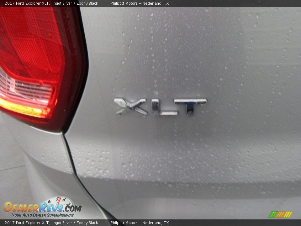 2017 Ford Explorer XLT Ingot Silver / Ebony Black Photo #13
