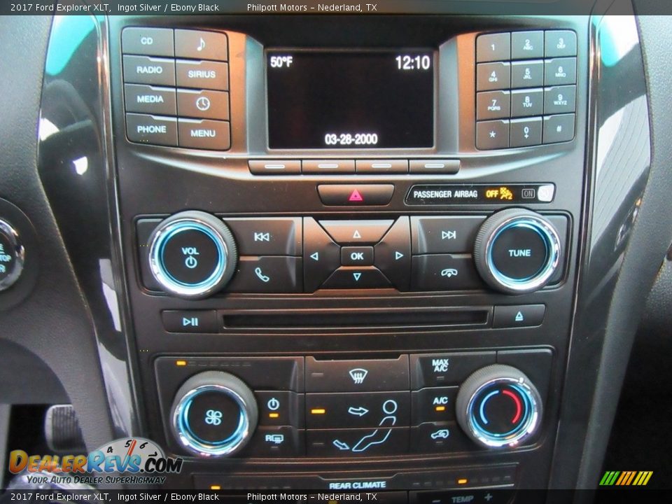 2017 Ford Explorer XLT Ingot Silver / Ebony Black Photo #25
