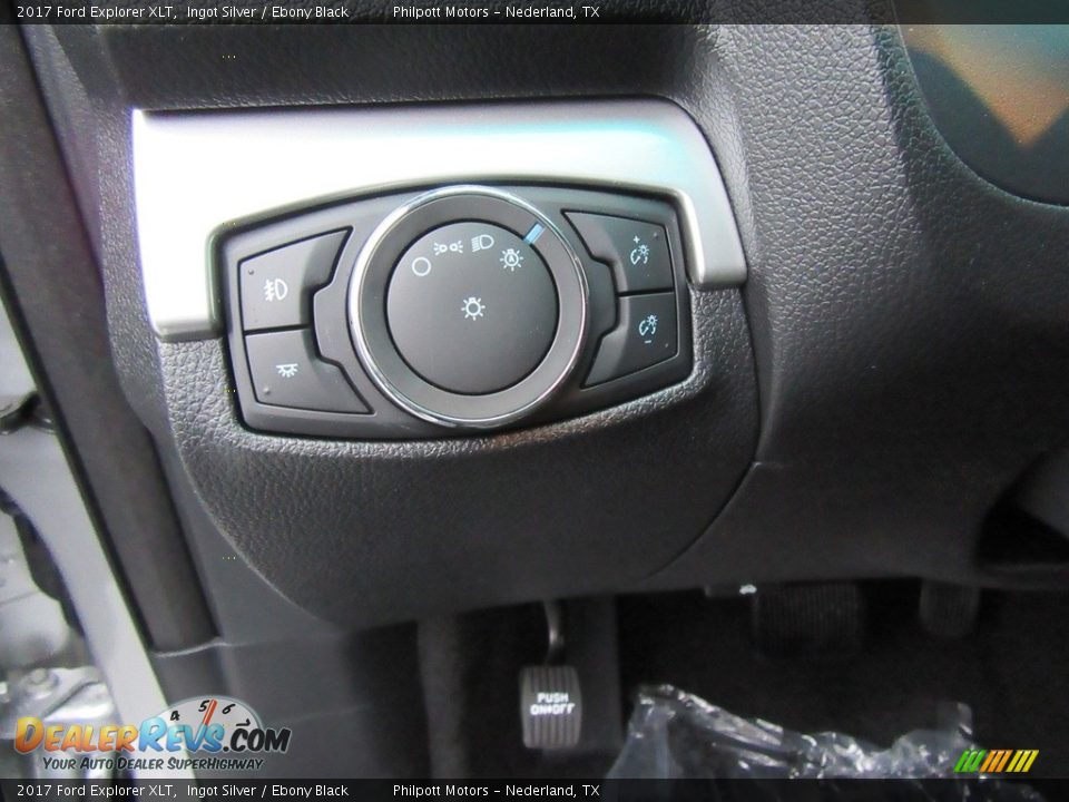 2017 Ford Explorer XLT Ingot Silver / Ebony Black Photo #31