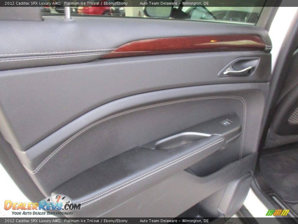 2012 Cadillac SRX Luxury AWD Platinum Ice Tricoat / Ebony/Ebony Photo #25