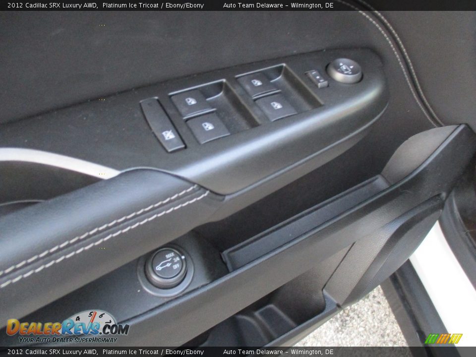 2012 Cadillac SRX Luxury AWD Platinum Ice Tricoat / Ebony/Ebony Photo #33