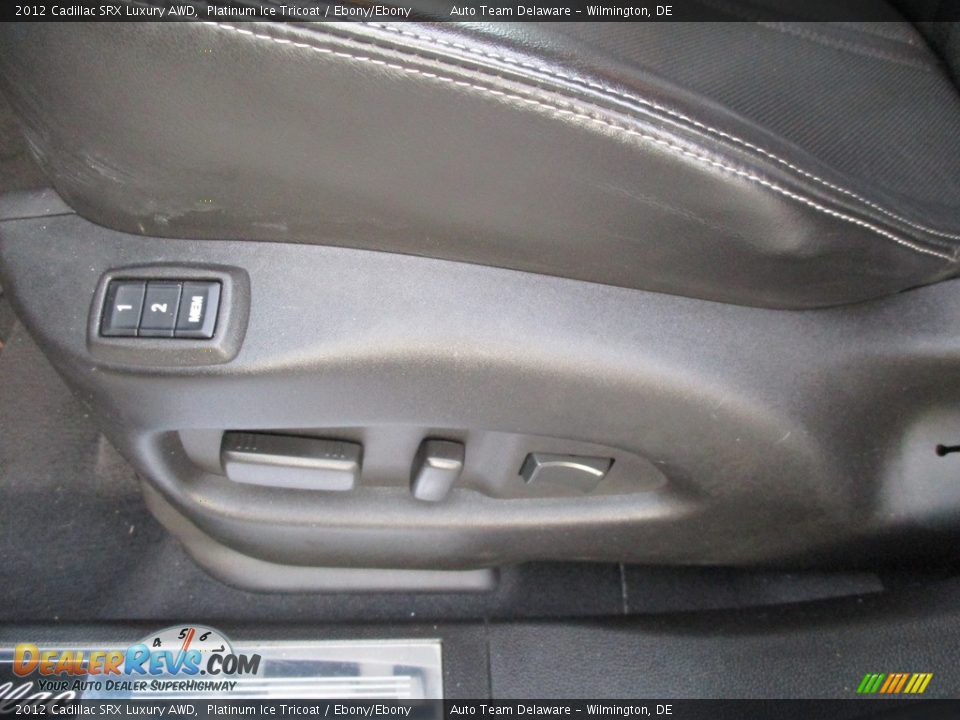 2012 Cadillac SRX Luxury AWD Platinum Ice Tricoat / Ebony/Ebony Photo #34