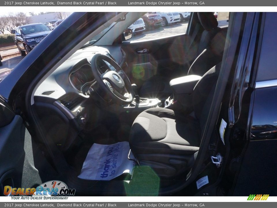 2017 Jeep Cherokee Latitude Diamond Black Crystal Pearl / Black Photo #6