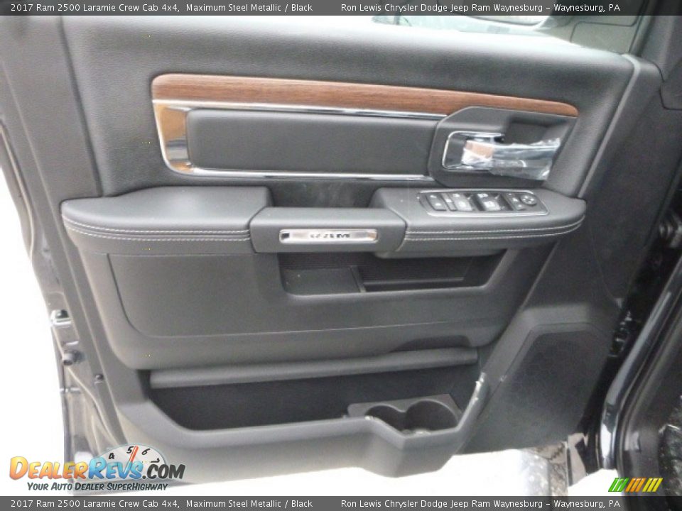 2017 Ram 2500 Laramie Crew Cab 4x4 Maximum Steel Metallic / Black Photo #15