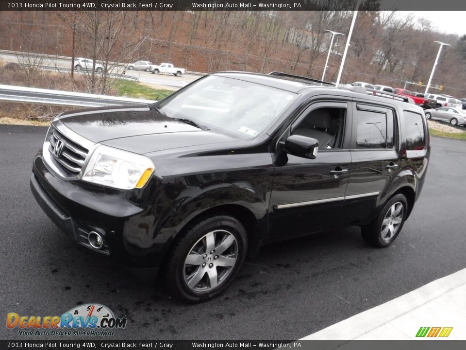 2013 Honda Pilot Touring 4WD Crystal Black Pearl / Gray Photo #6