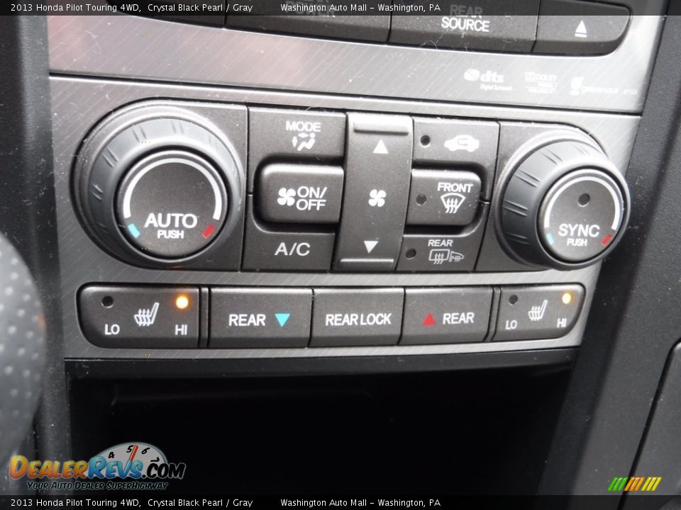 2013 Honda Pilot Touring 4WD Crystal Black Pearl / Gray Photo #21