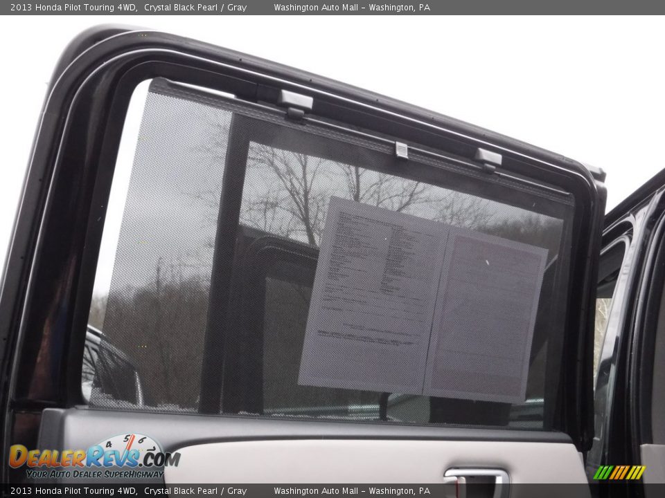 2013 Honda Pilot Touring 4WD Crystal Black Pearl / Gray Photo #24