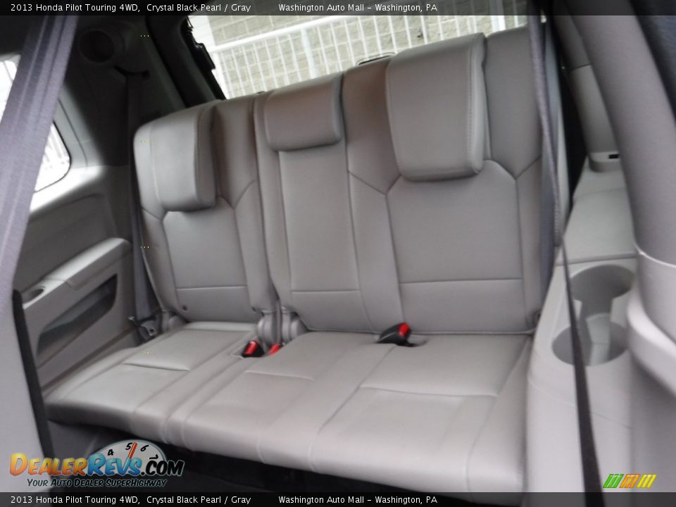 2013 Honda Pilot Touring 4WD Crystal Black Pearl / Gray Photo #25