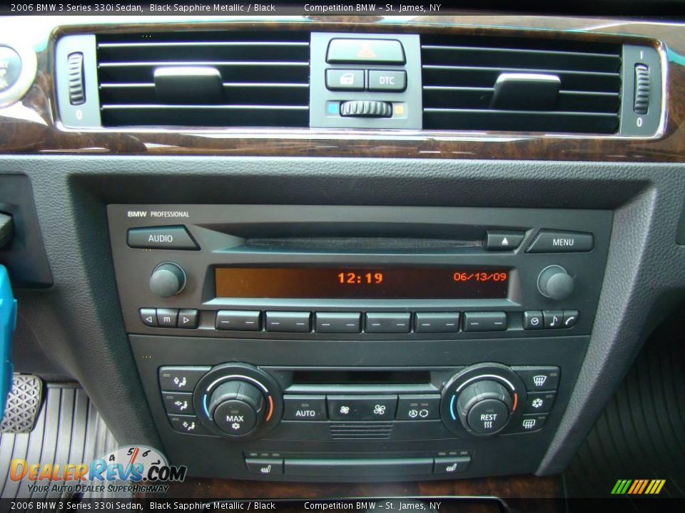 2006 BMW 3 Series 330i Sedan Black Sapphire Metallic / Black Photo #13