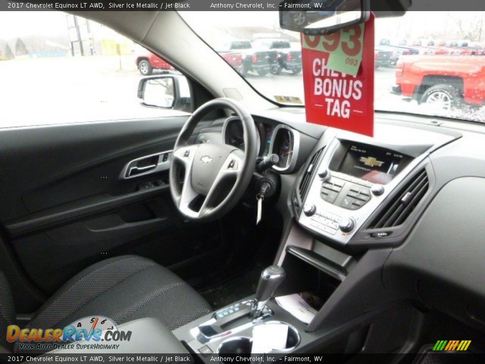 2017 Chevrolet Equinox LT AWD Silver Ice Metallic / Jet Black Photo #10