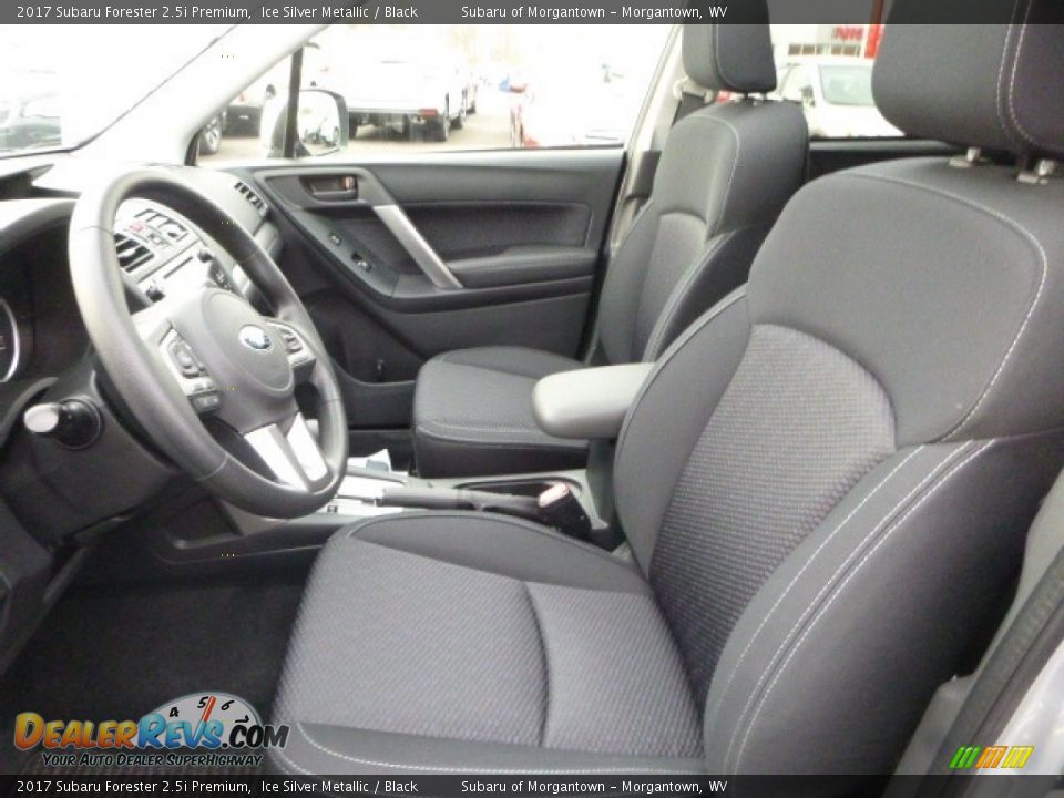 2017 Subaru Forester 2.5i Premium Ice Silver Metallic / Black Photo #13