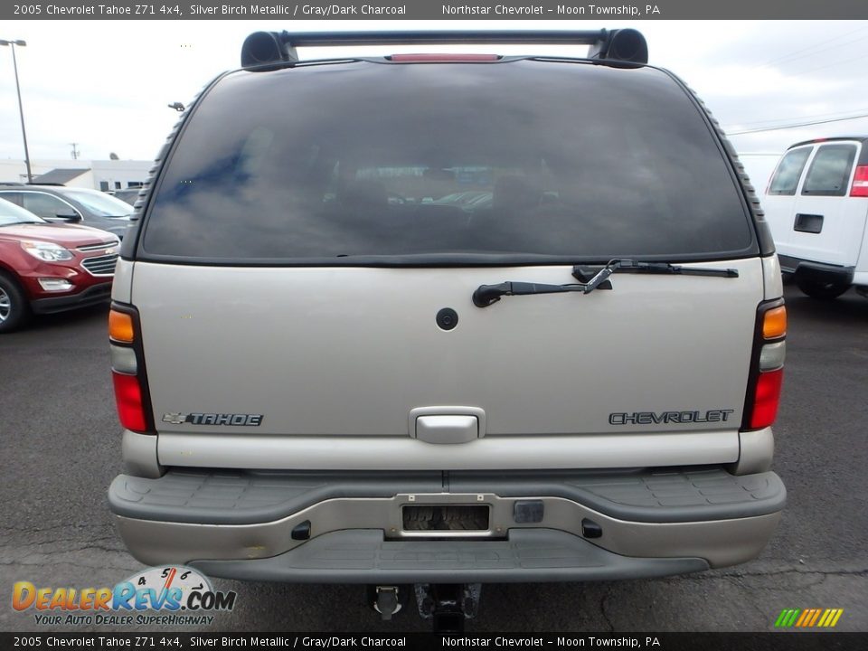 2005 Chevrolet Tahoe Z71 4x4 Silver Birch Metallic / Gray/Dark Charcoal Photo #3