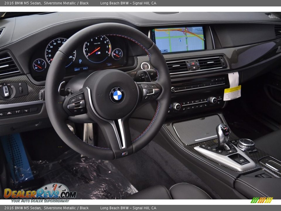 2016 BMW M5 Sedan Silverstone Metallic / Black Photo #7