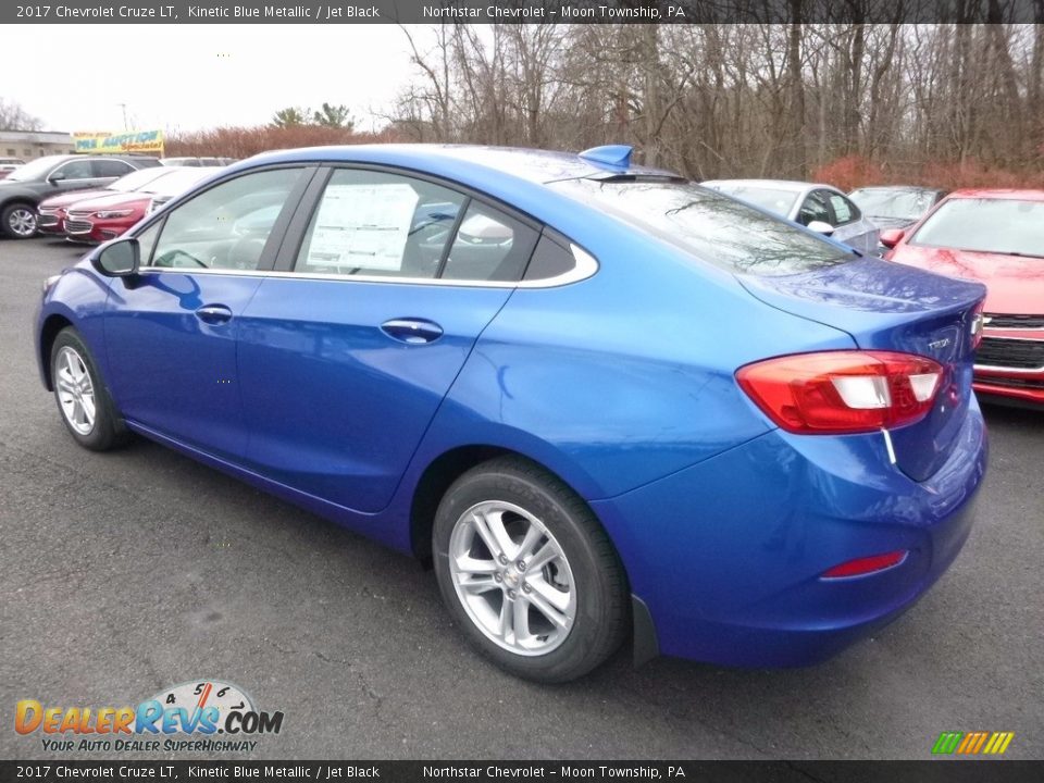 2017 Chevrolet Cruze LT Kinetic Blue Metallic / Jet Black Photo #7