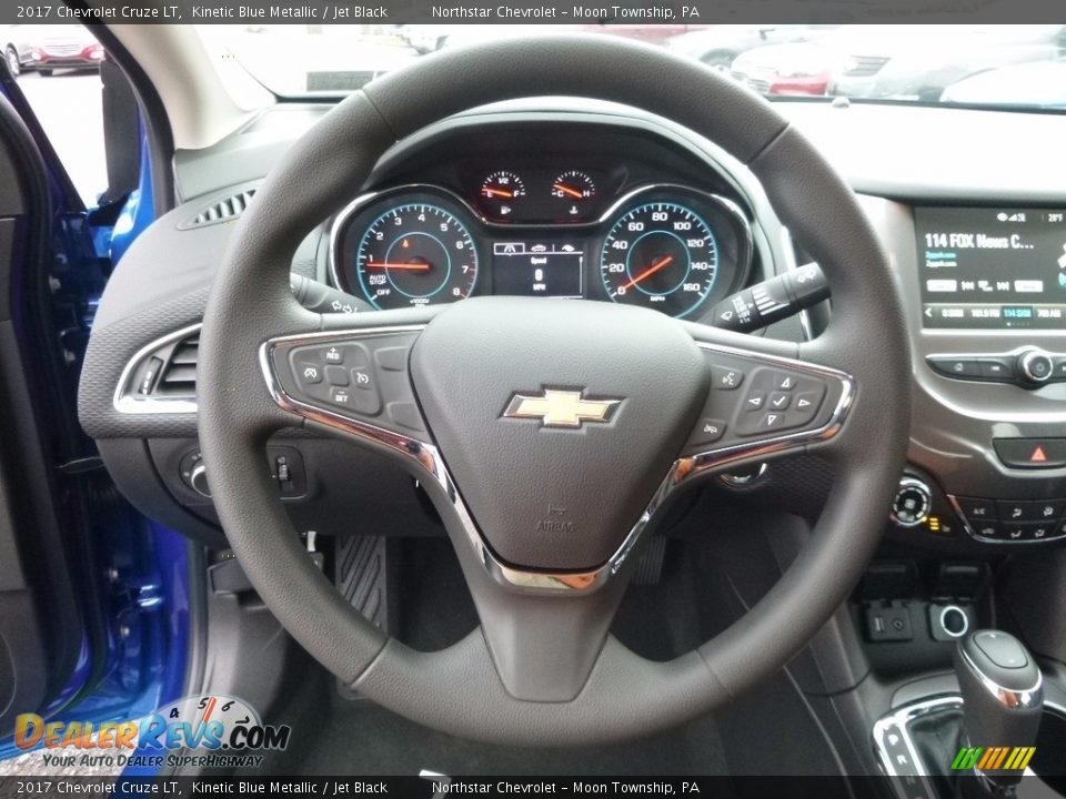 2017 Chevrolet Cruze LT Kinetic Blue Metallic / Jet Black Photo #16