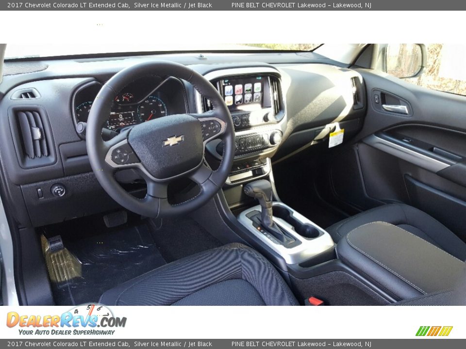 Jet Black Interior - 2017 Chevrolet Colorado LT Extended Cab Photo #9