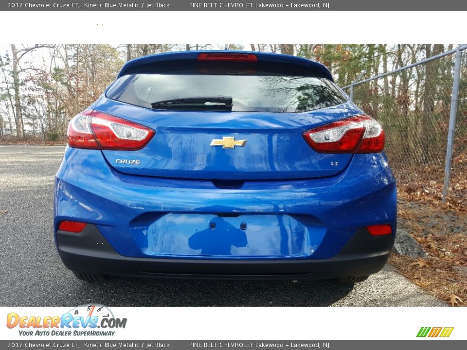 2017 Chevrolet Cruze LT Kinetic Blue Metallic / Jet Black Photo #5