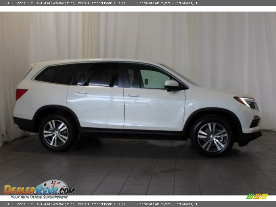 2017 Honda Pilot EX-L AWD w/Navigation White Diamond Pearl / Beige Photo #3