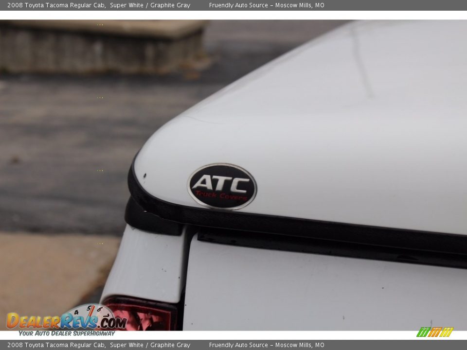 2008 Toyota Tacoma Regular Cab Super White / Graphite Gray Photo #18