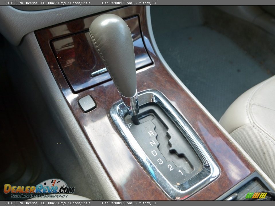 2010 Buick Lucerne CXL Black Onyx / Cocoa/Shale Photo #14