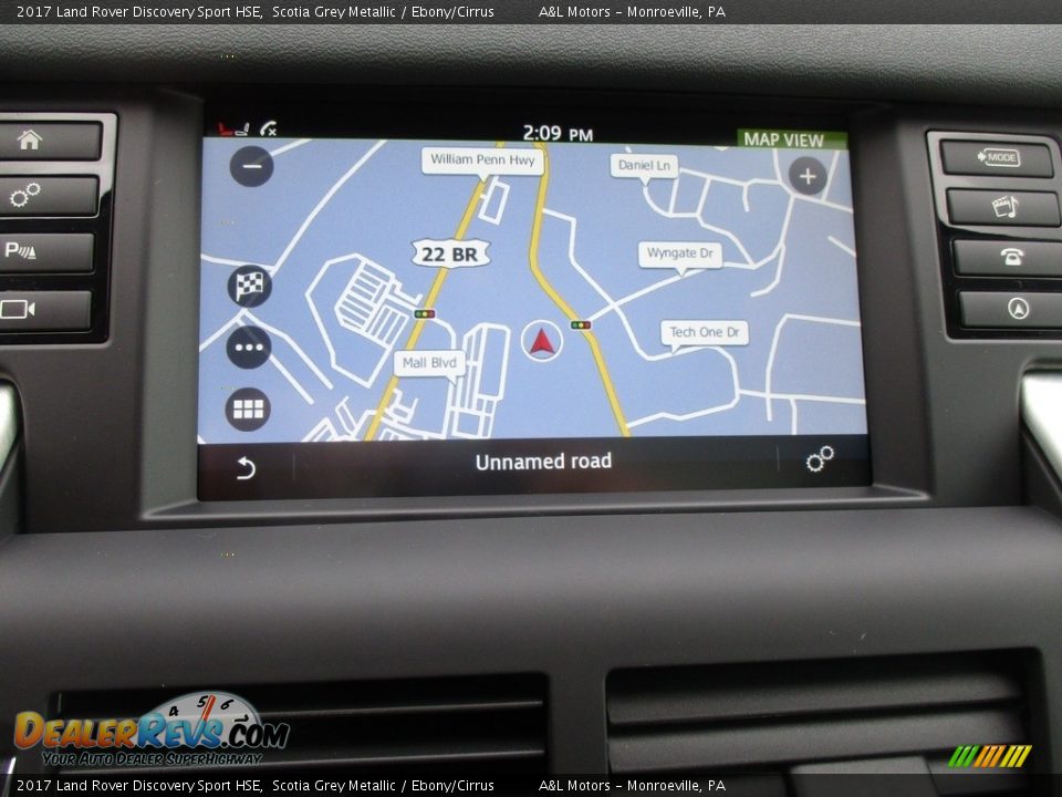 Navigation of 2017 Land Rover Discovery Sport HSE Photo #17