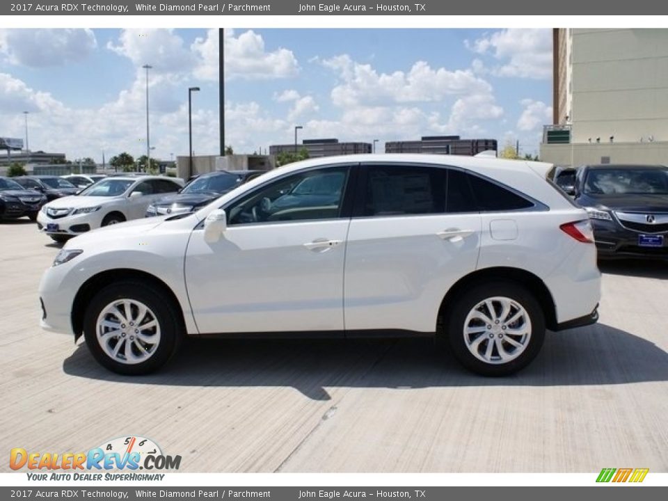 2017 Acura RDX Technology White Diamond Pearl / Parchment Photo #4