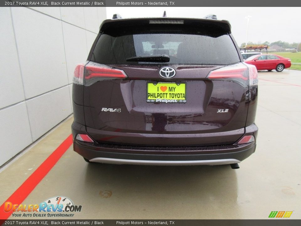 2017 Toyota RAV4 XLE Black Current Metallic / Black Photo #5
