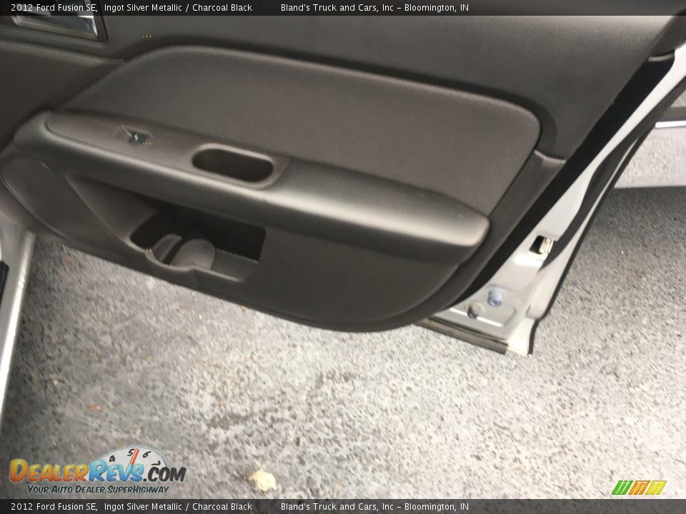 2012 Ford Fusion SE Ingot Silver Metallic / Charcoal Black Photo #29