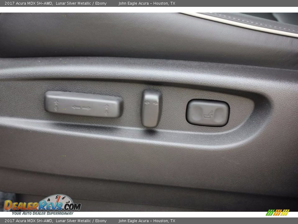 Controls of 2017 Acura MDX SH-AWD Photo #18