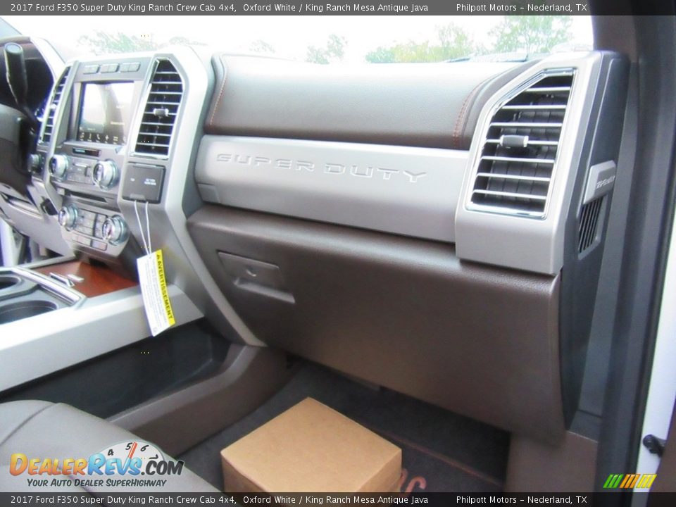 2017 Ford F350 Super Duty King Ranch Crew Cab 4x4 Oxford White / King Ranch Mesa Antique Java Photo #17