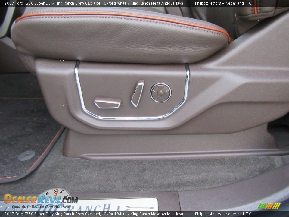 Front Seat of 2017 Ford F350 Super Duty King Ranch Crew Cab 4x4 Photo #23