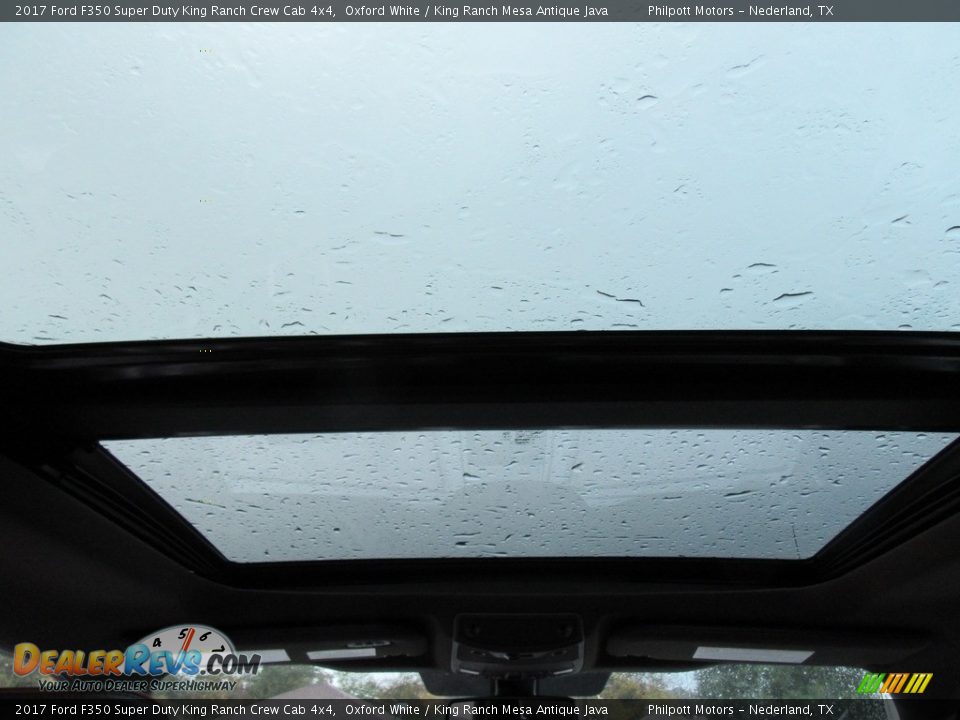 2017 Ford F350 Super Duty King Ranch Crew Cab 4x4 Oxford White / King Ranch Mesa Antique Java Photo #24