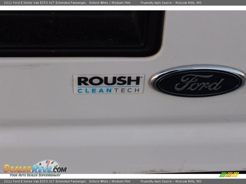 2011 Ford E Series Van E350 XLT Extended Passenger Oxford White / Medium Flint Photo #5