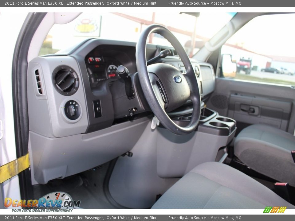 2011 Ford E Series Van E350 XLT Extended Passenger Oxford White / Medium Flint Photo #8